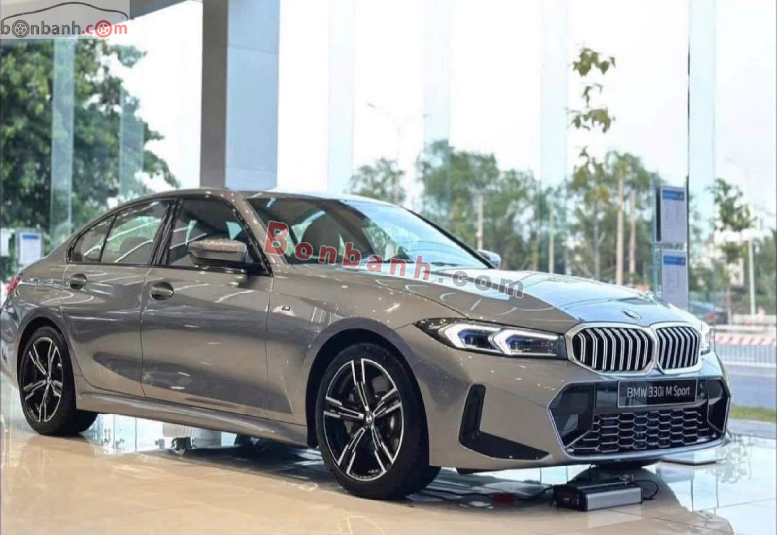 2025 BMW 3 Series 330i M Sport
