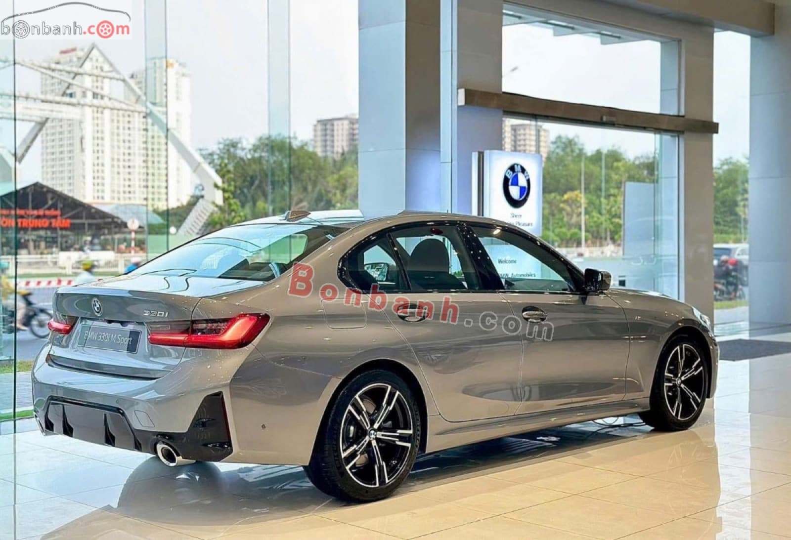 2025 BMW 3 Series 330i M Sport - ảnh nhỏ 2