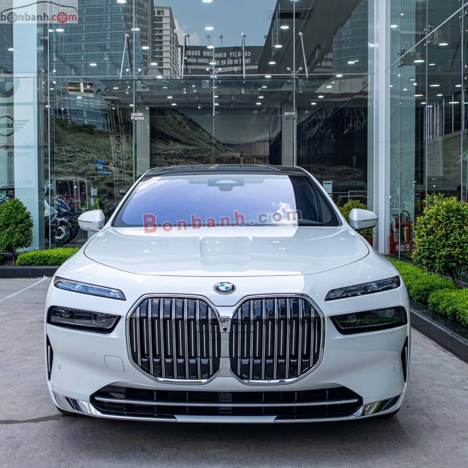 2026 BMW 7 Series 740i Pure Excellence