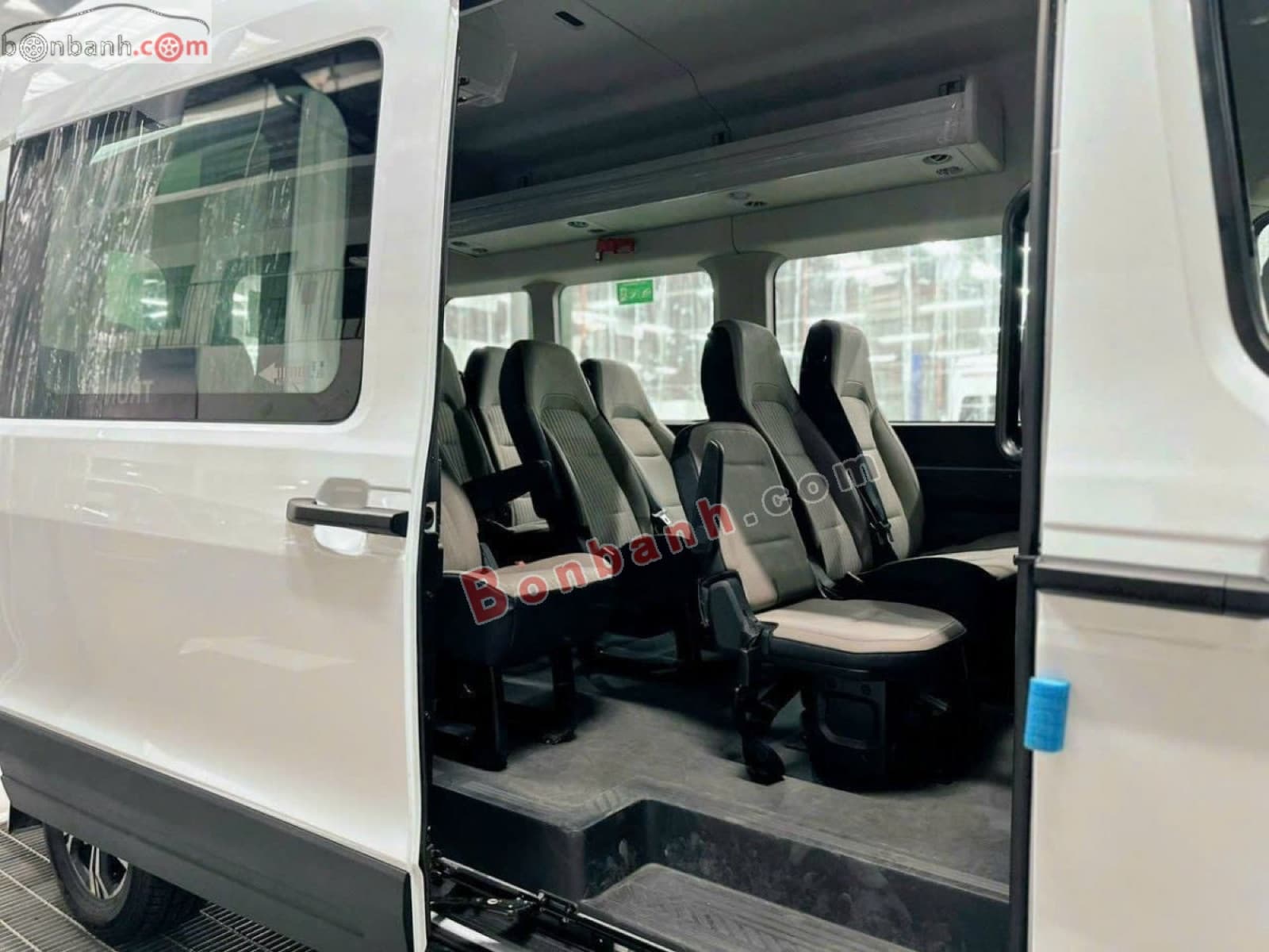 2025 Ford Transit Premium - ảnh nhỏ 4