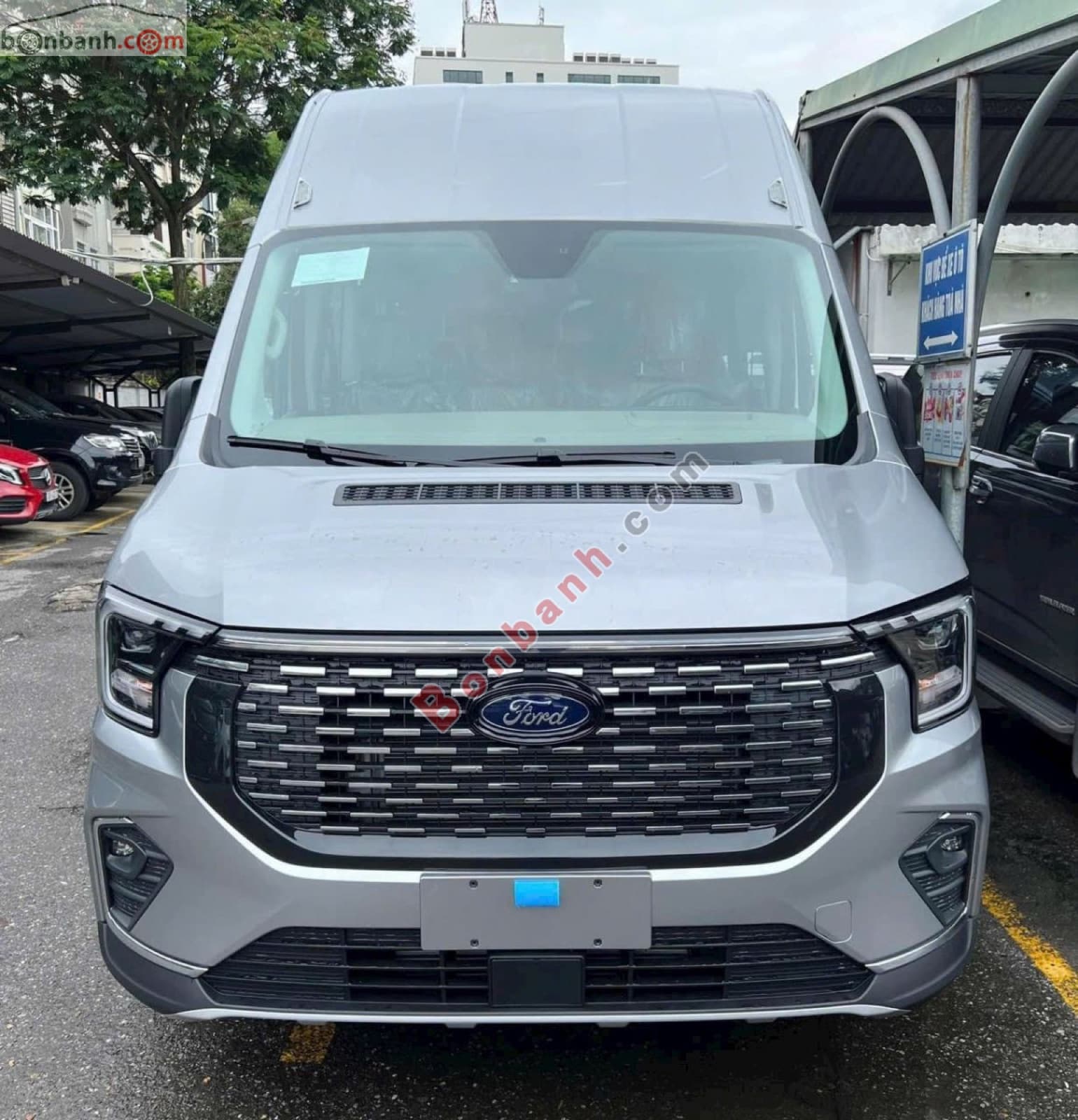 2026 Ford Transit Premium