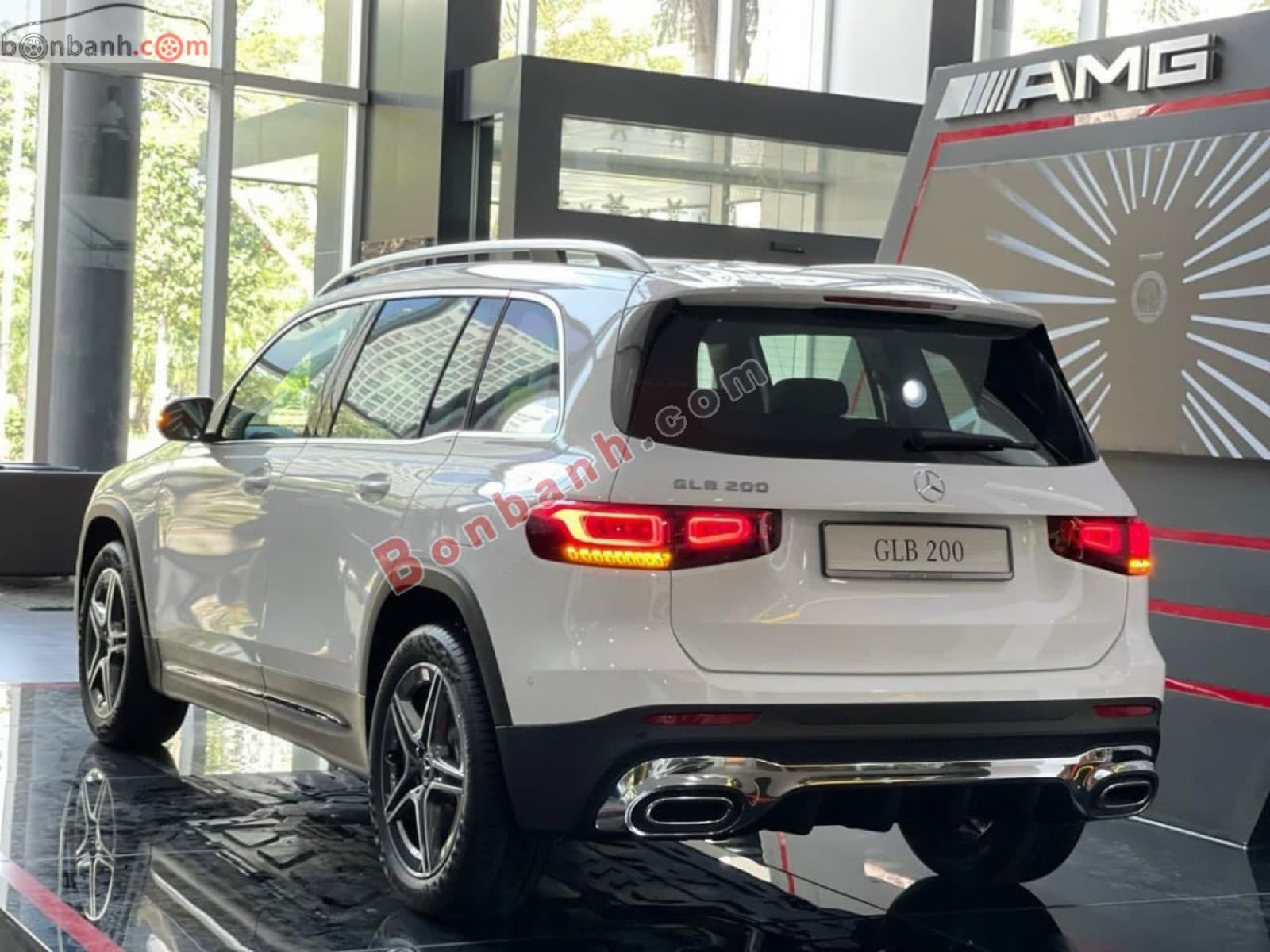 2025 Mercedes-Benz GLB 200 AMG - ảnh nhỏ 3