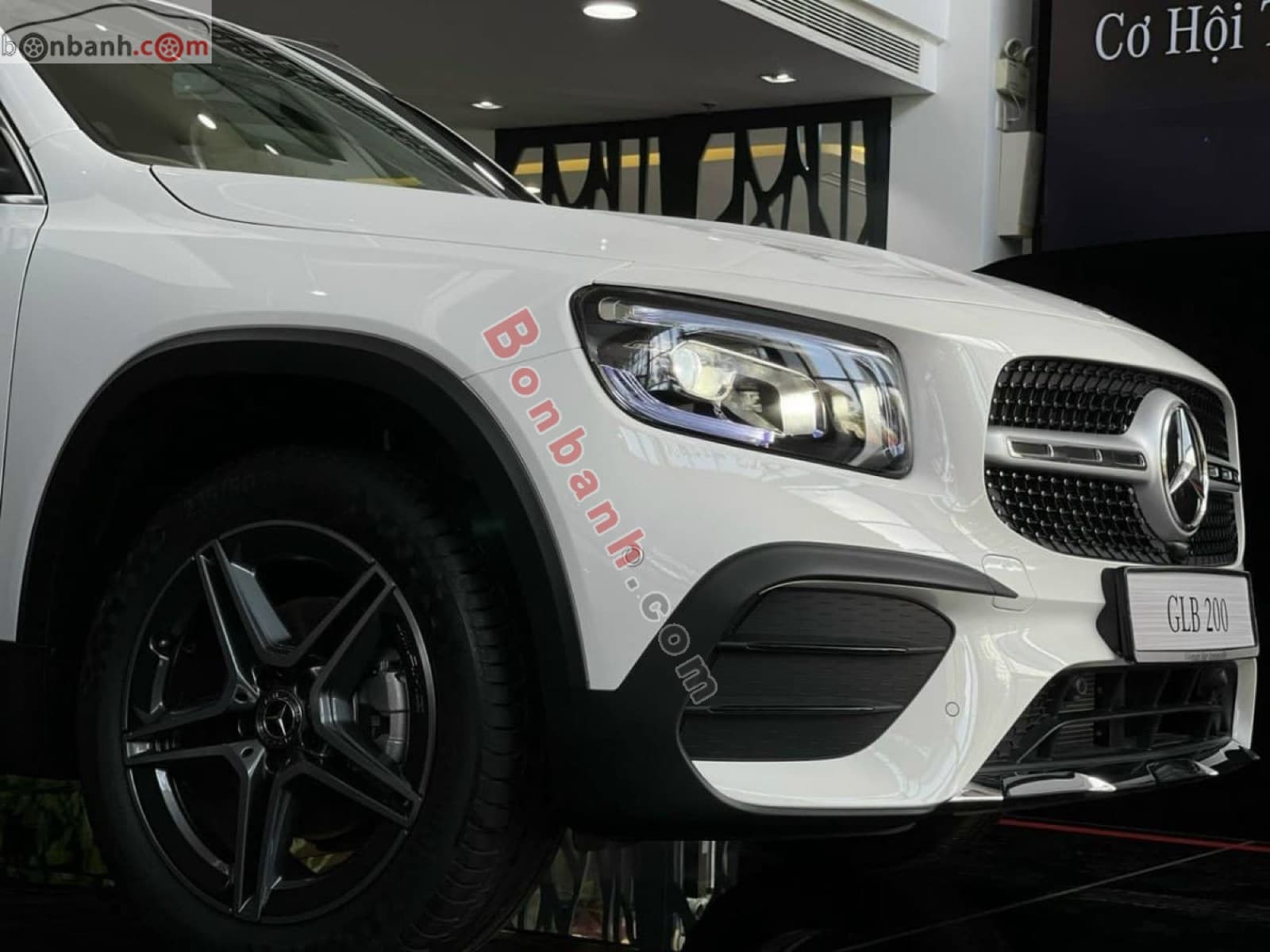 2025 Mercedes-Benz GLB 200 AMG - ảnh nhỏ 5