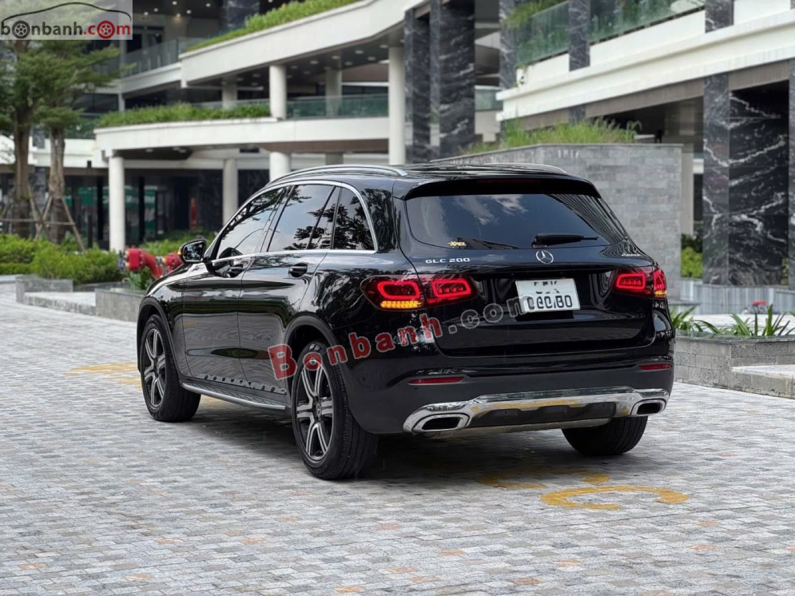 2021 Mercedes-Benz GLC 200 4Matic - ảnh nhỏ 6