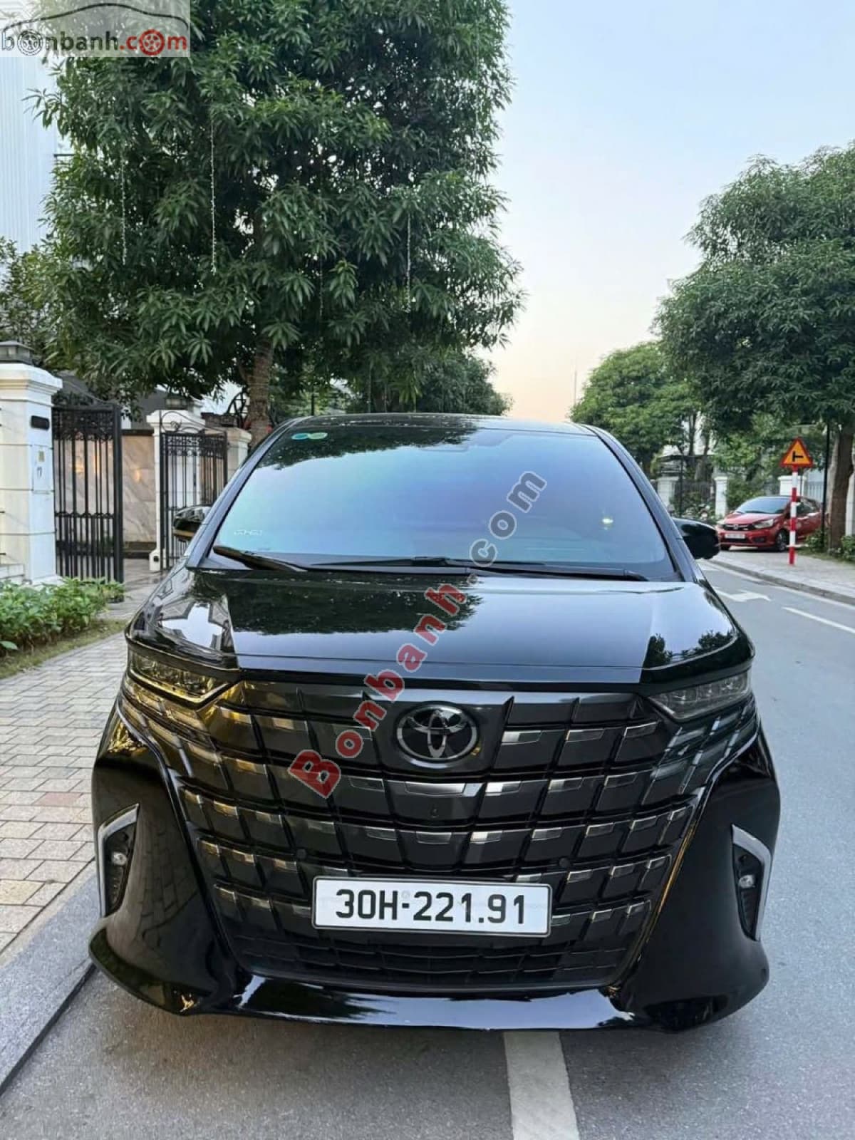 2023 Toyota Alphard 2.4 AT