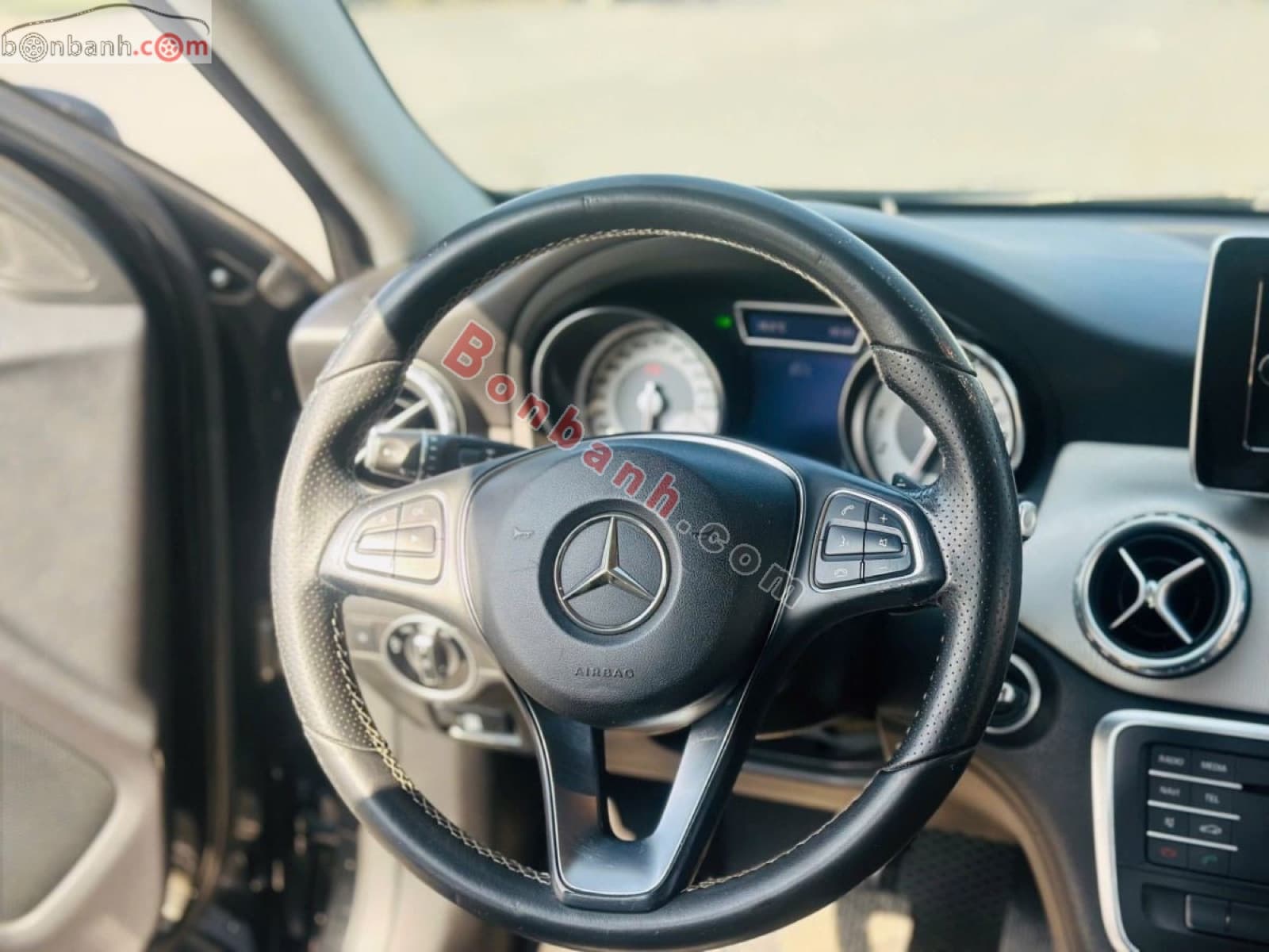 2016 Mercedes-Benz GLA class GLA 200 - ảnh nhỏ 3