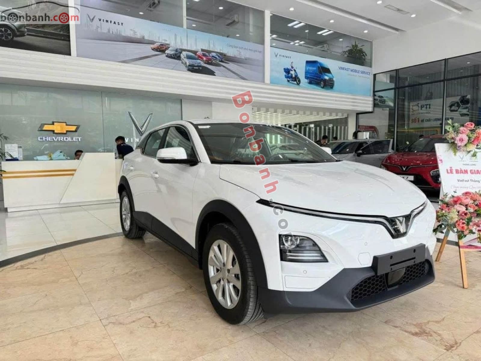 2026 VinFast VF6 Eco