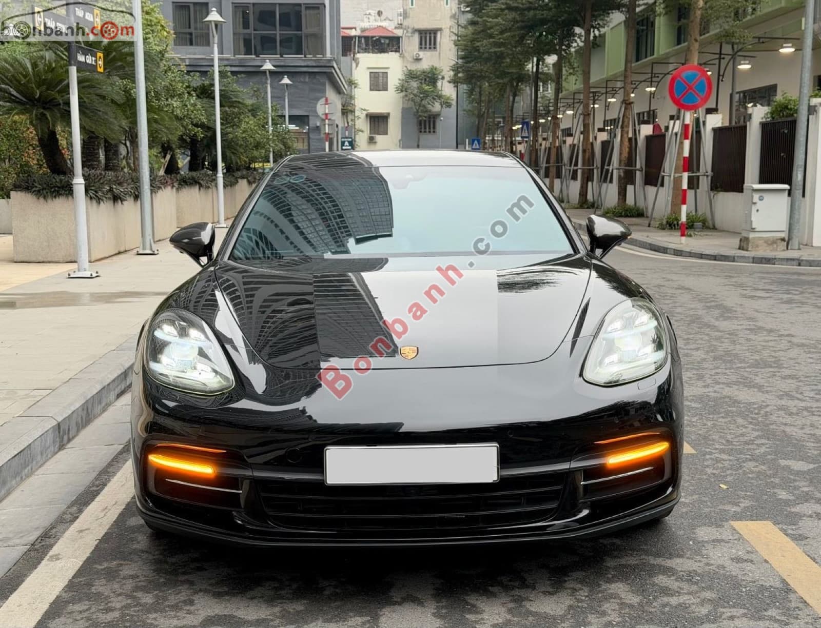 2019 Porsche Panamera 4 Executive