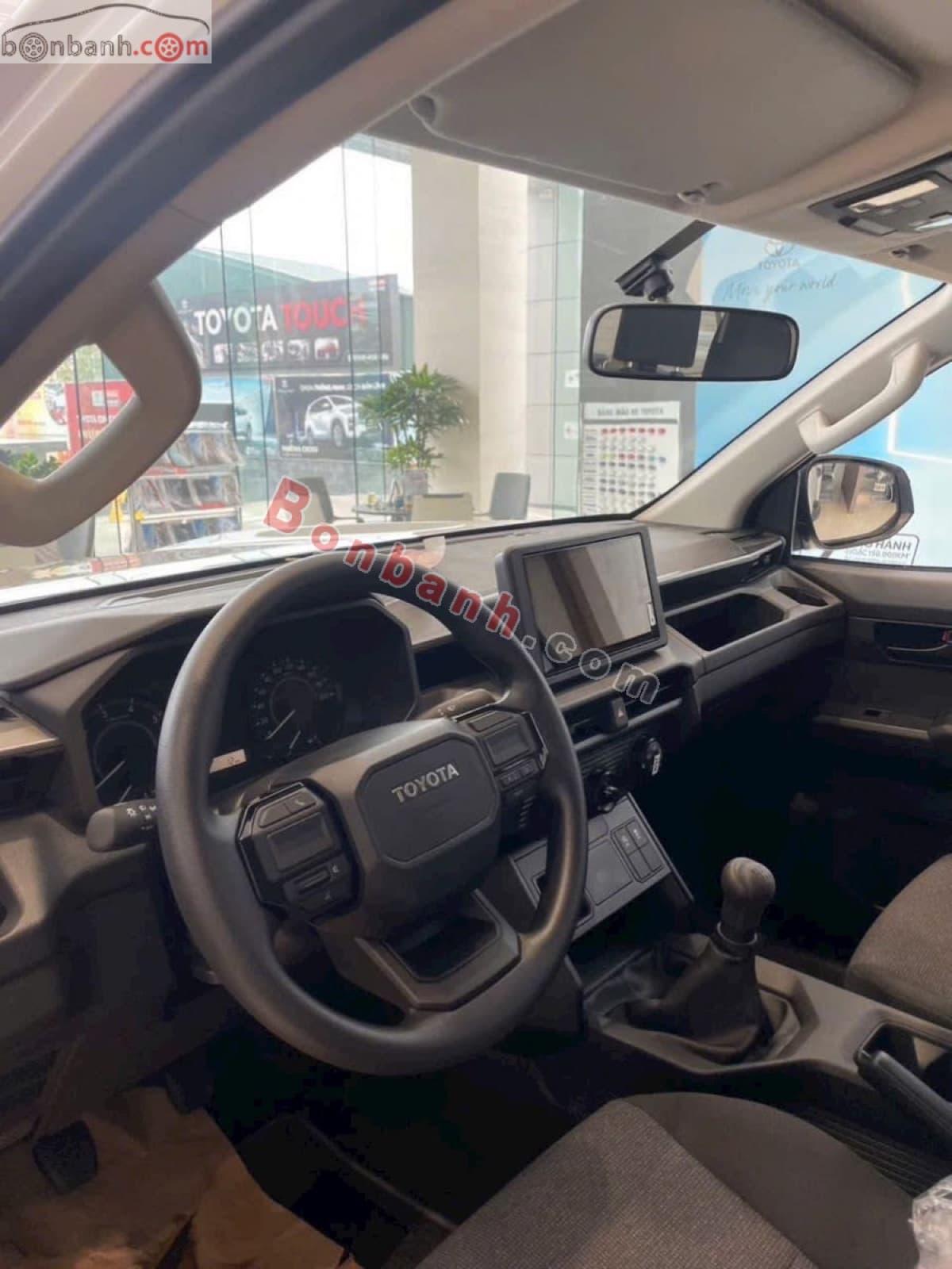 2026 Toyota Hilux Standard 2.8L 4x2 MT - ảnh nhỏ 8