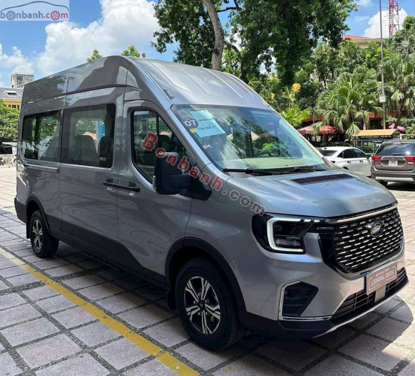 2026 Ford Transit Premium