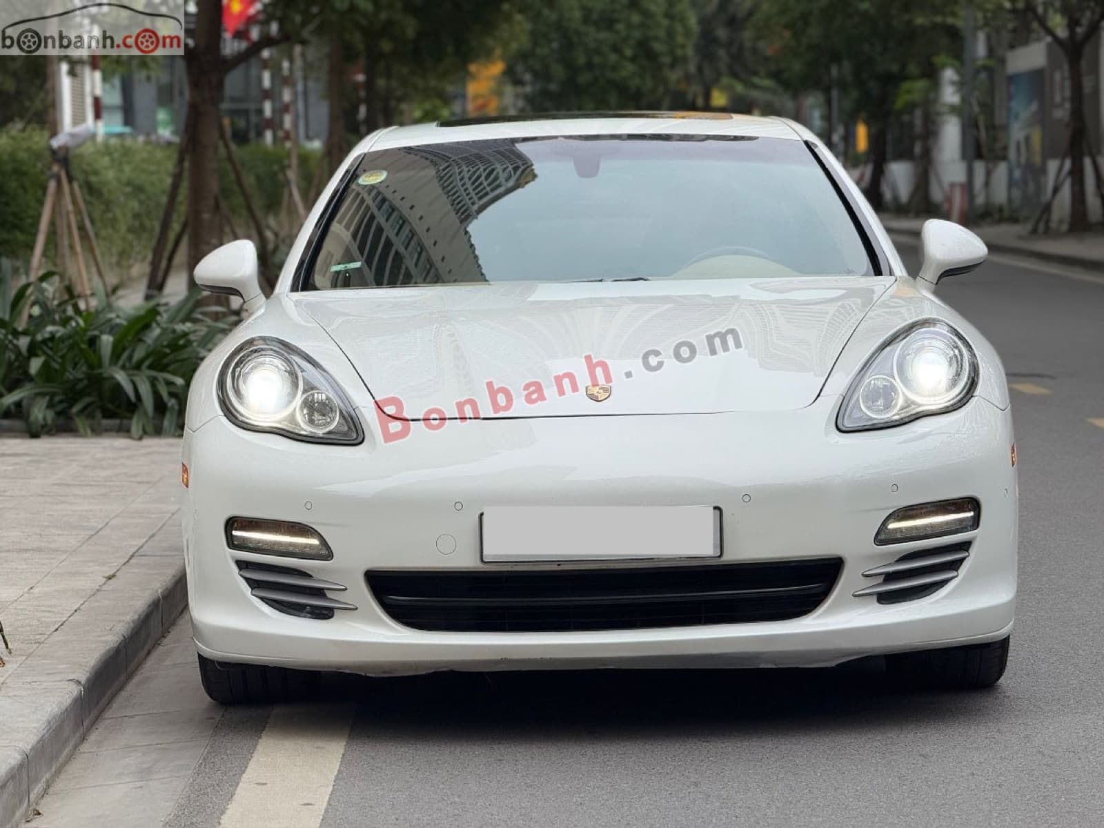2010 Porsche Panamera 4