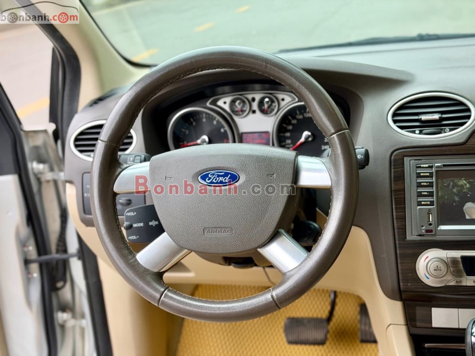2013 Ford Focus Titanium 2.0 AT - ảnh nhỏ 10