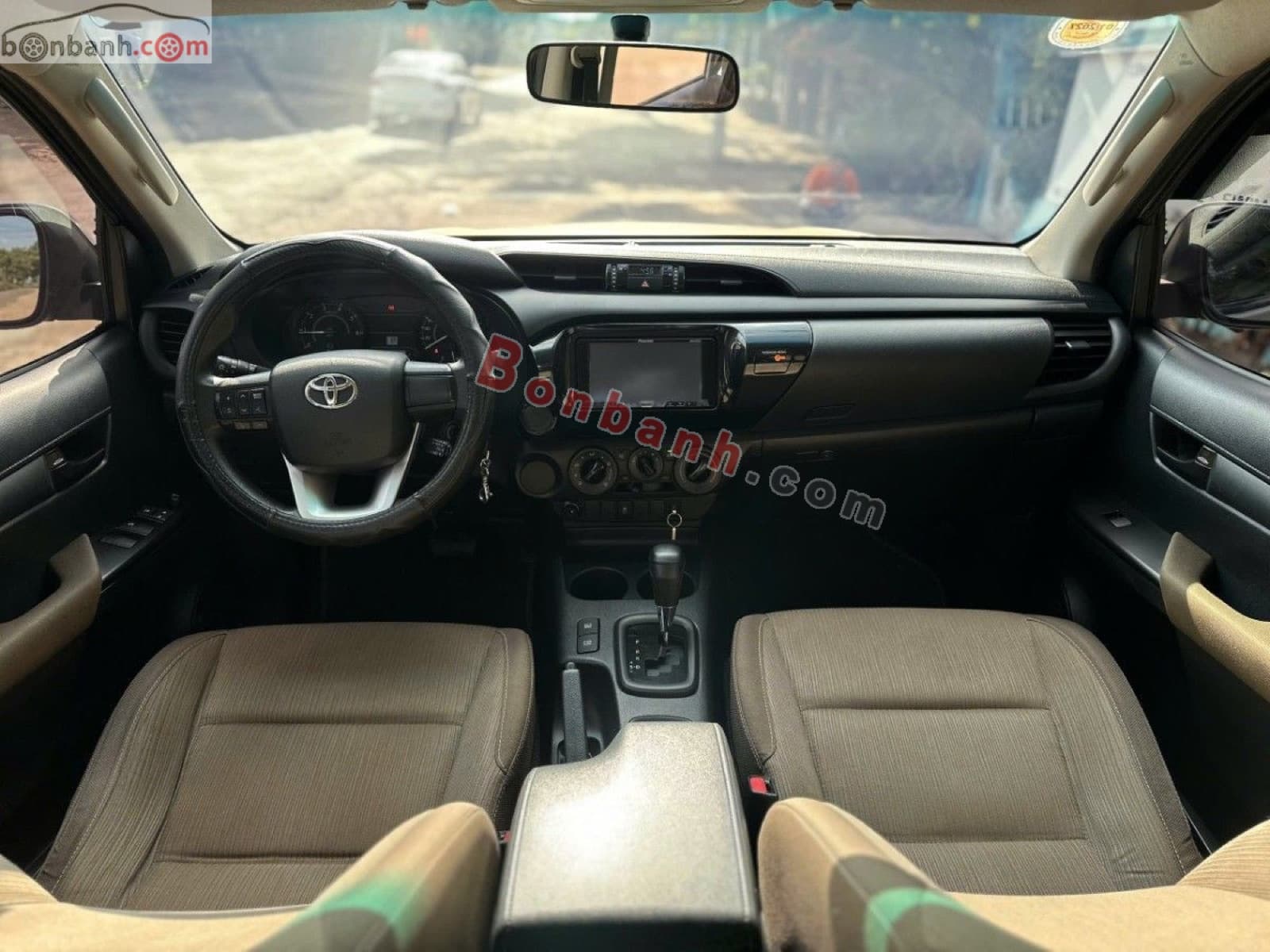 2019 Toyota Hilux 2.4E 4x2 AT - ảnh nhỏ 10