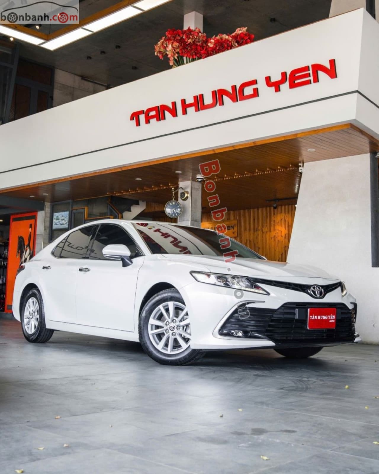 2022 Toyota Camry 2.0G