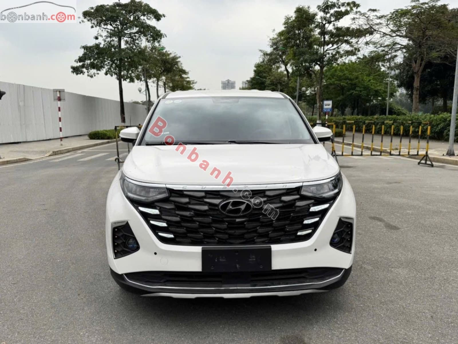 2023 Hyundai Custin Tiêu Chuẩn 1.5T
