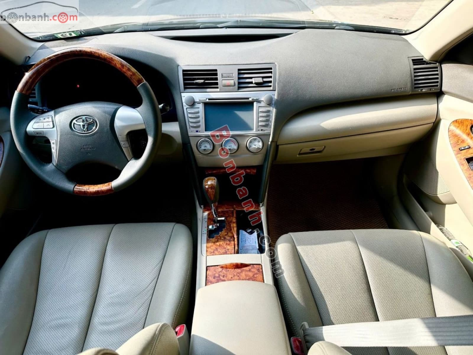 2010 Toyota Camry LE 2.5 - ảnh nhỏ 8