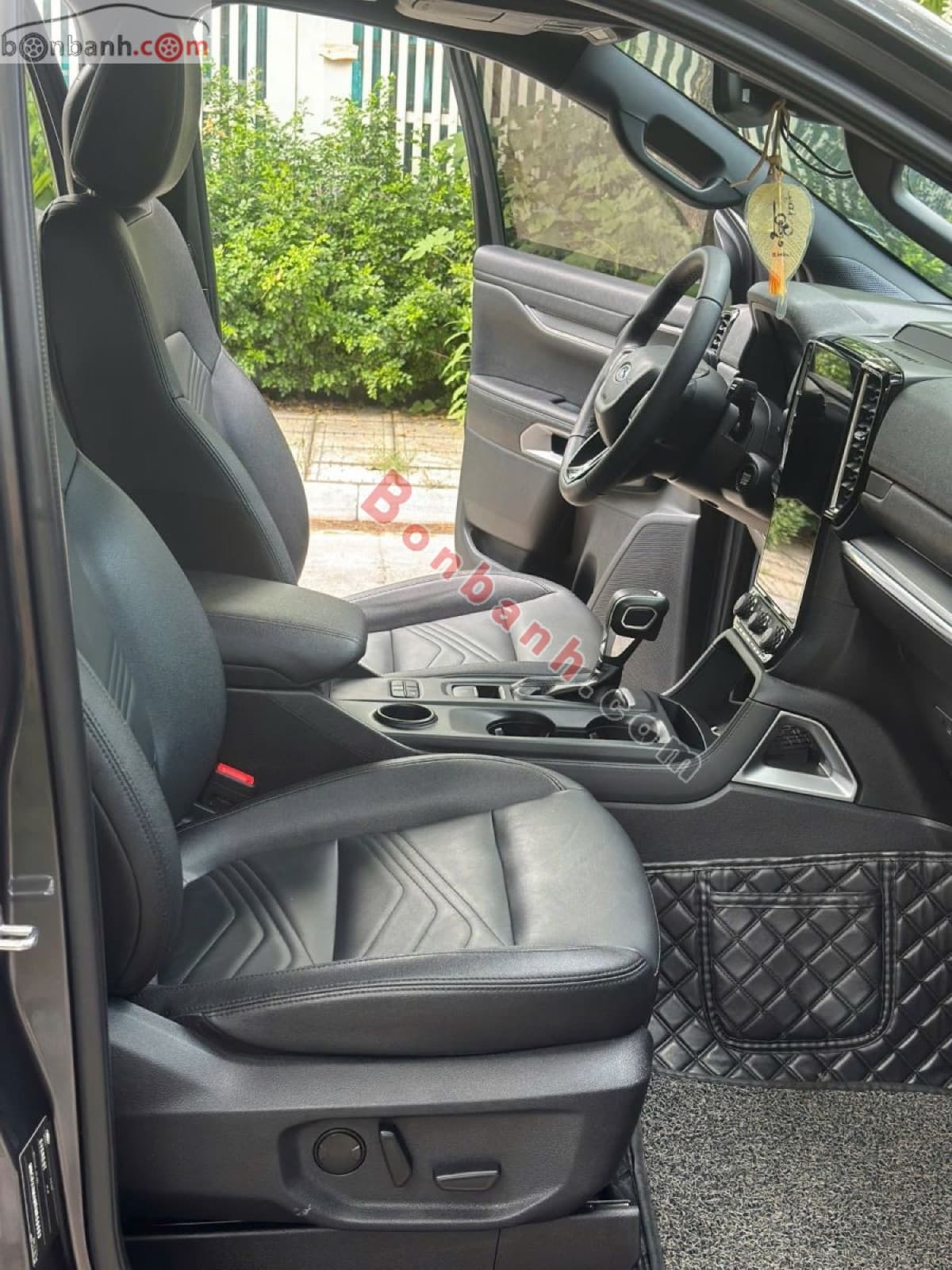 2022 Ford Everest Titanium 2.0L 4x2 AT - ảnh nhỏ 7
