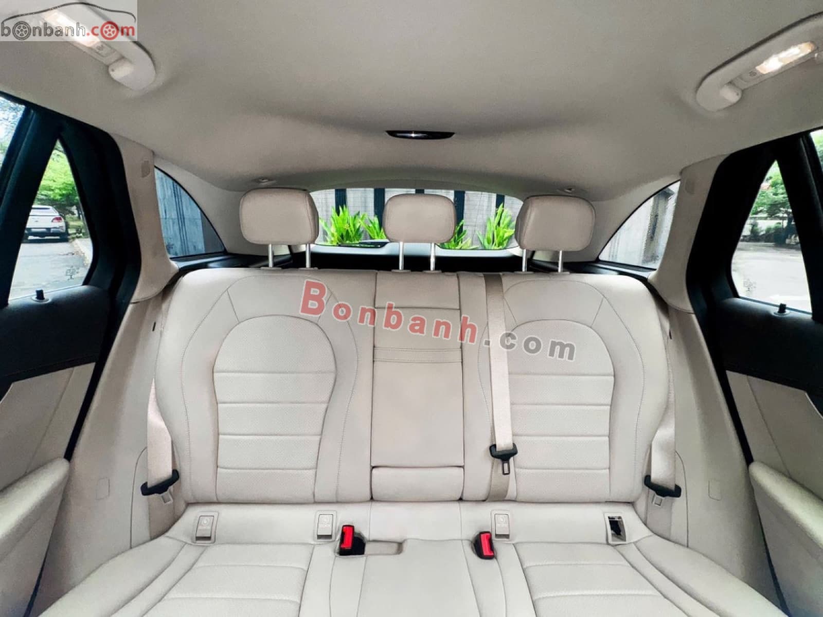 2019 Mercedes-Benz GLC 200 - ảnh nhỏ 4