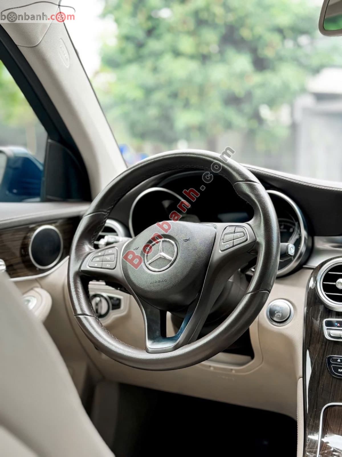 2019 Mercedes-Benz GLC 200 - ảnh nhỏ 9