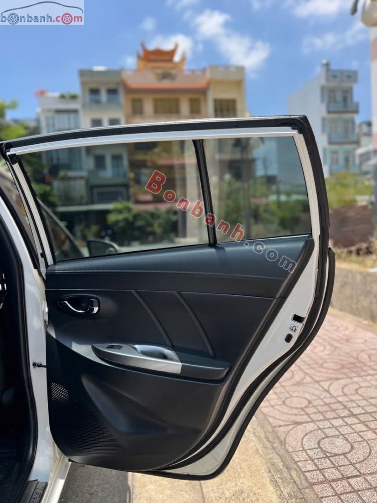 2017 Toyota Yaris 1.5G - ảnh nhỏ 9