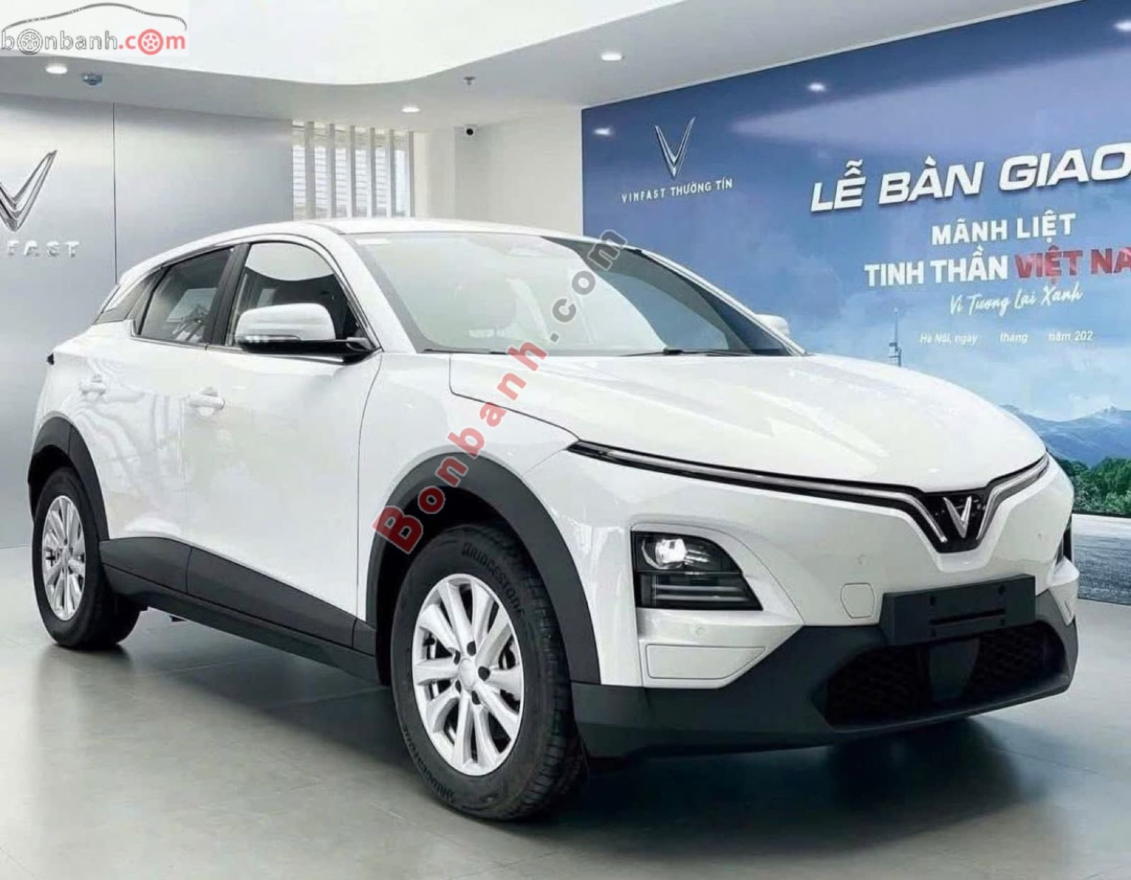 2026 VinFast VF6 Eco
