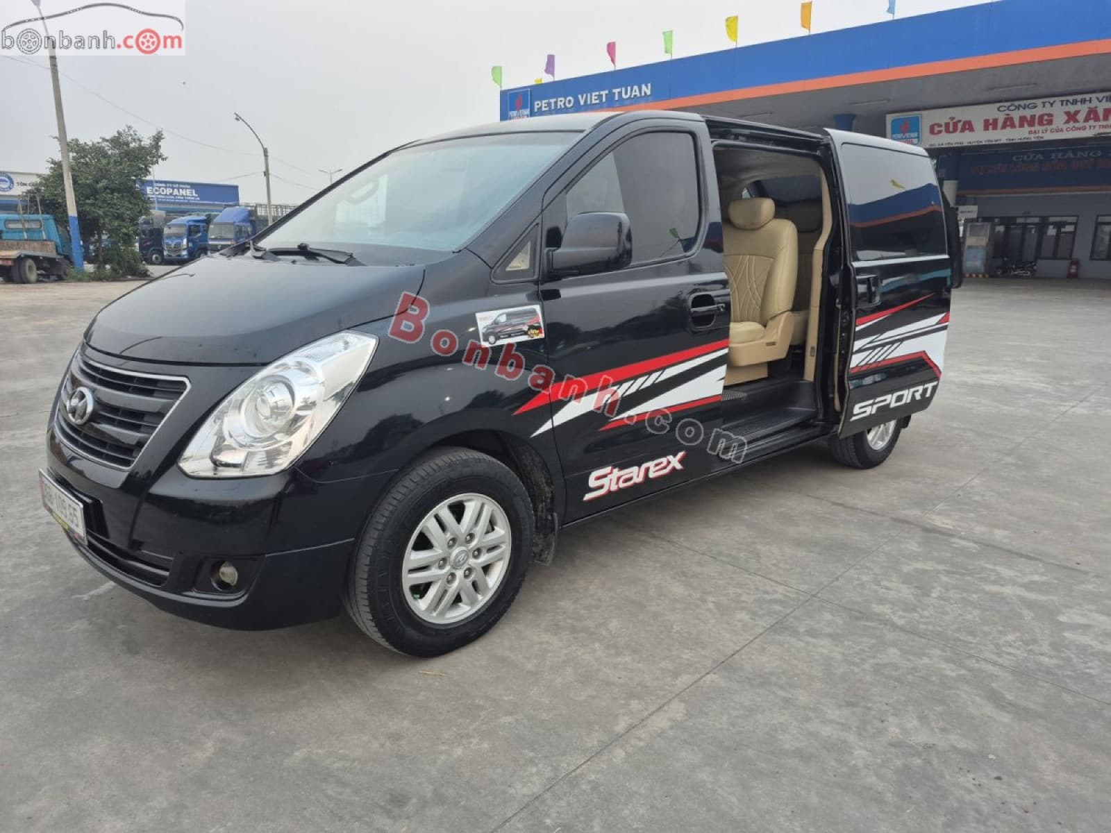 2017 Hyundai Grand Starex 2.5 MT