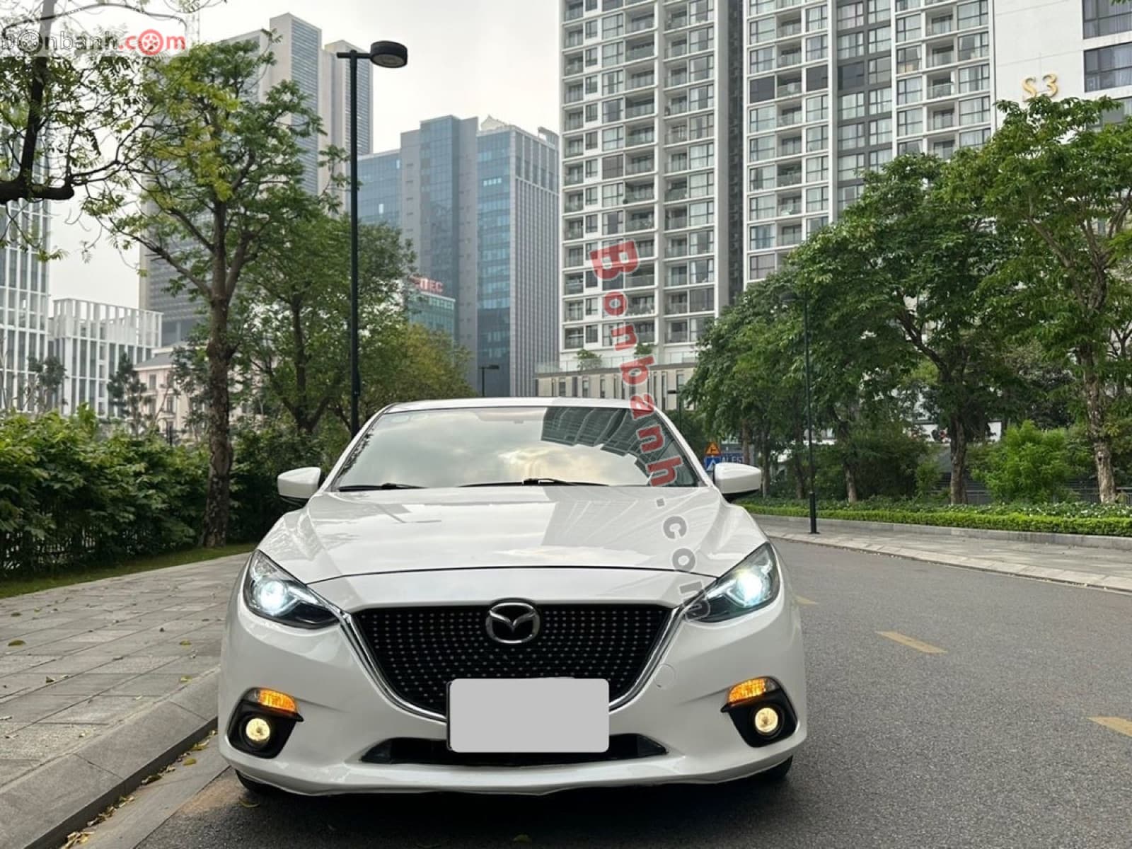 2016 Mazda 3 1.5 AT