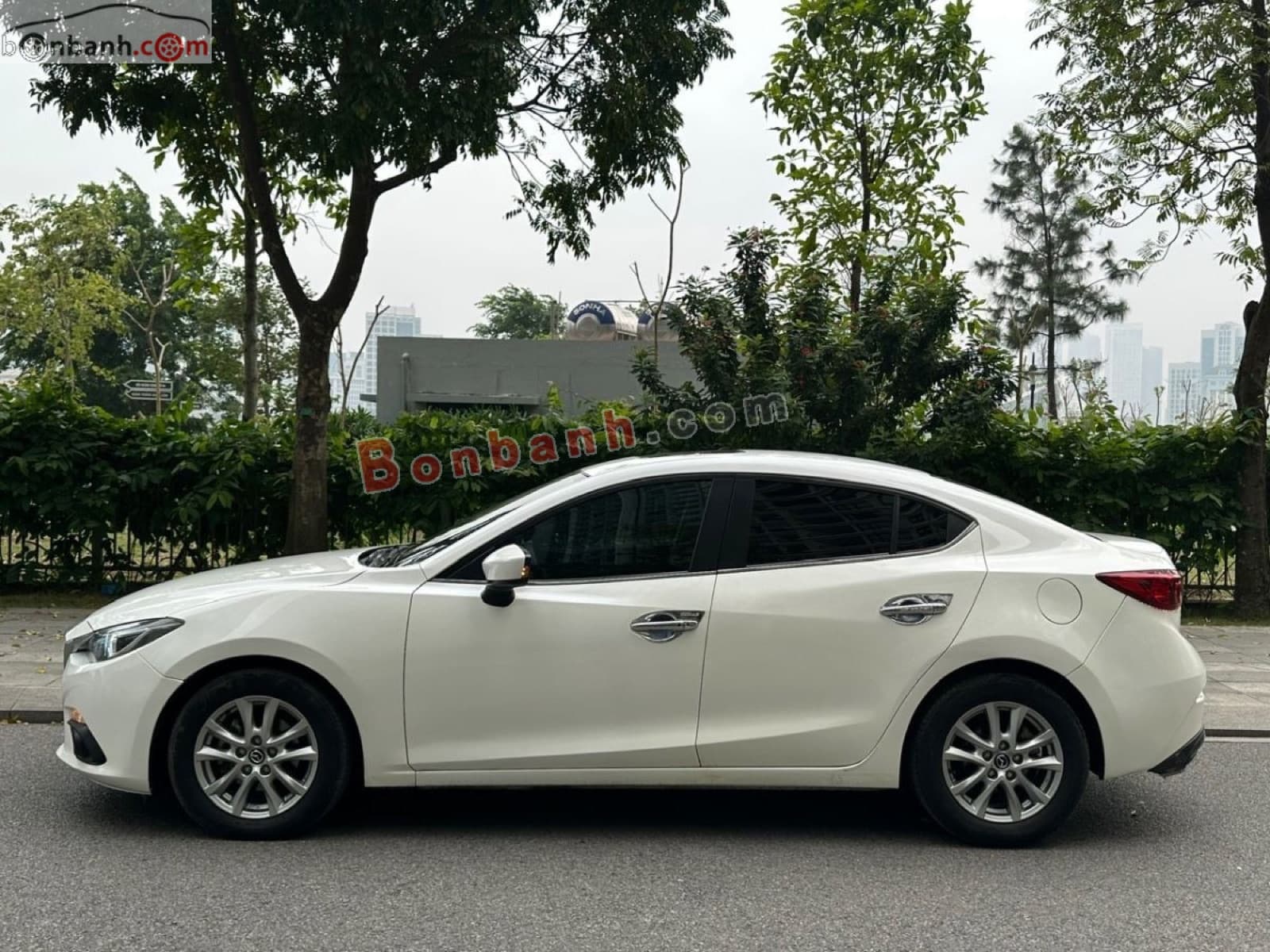 2016 Mazda 3 1.5 AT - ảnh nhỏ 2