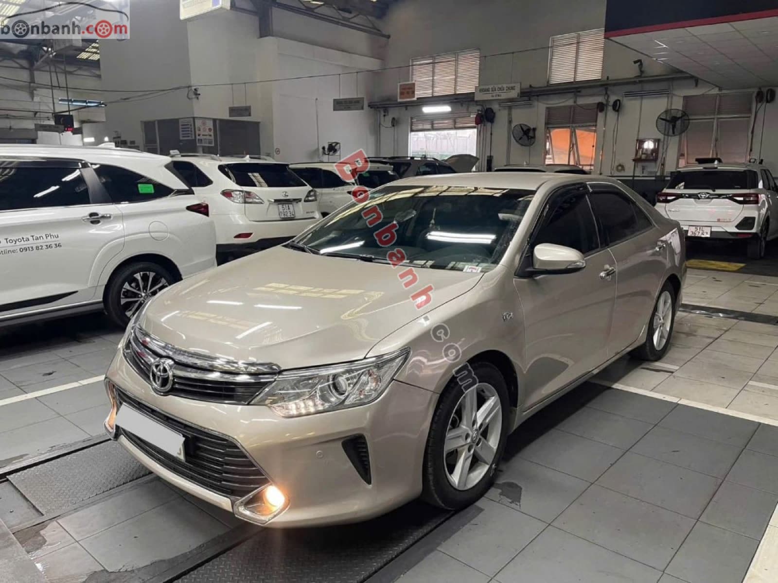 2017 Toyota Camry 2.5Q - ảnh nhỏ 2