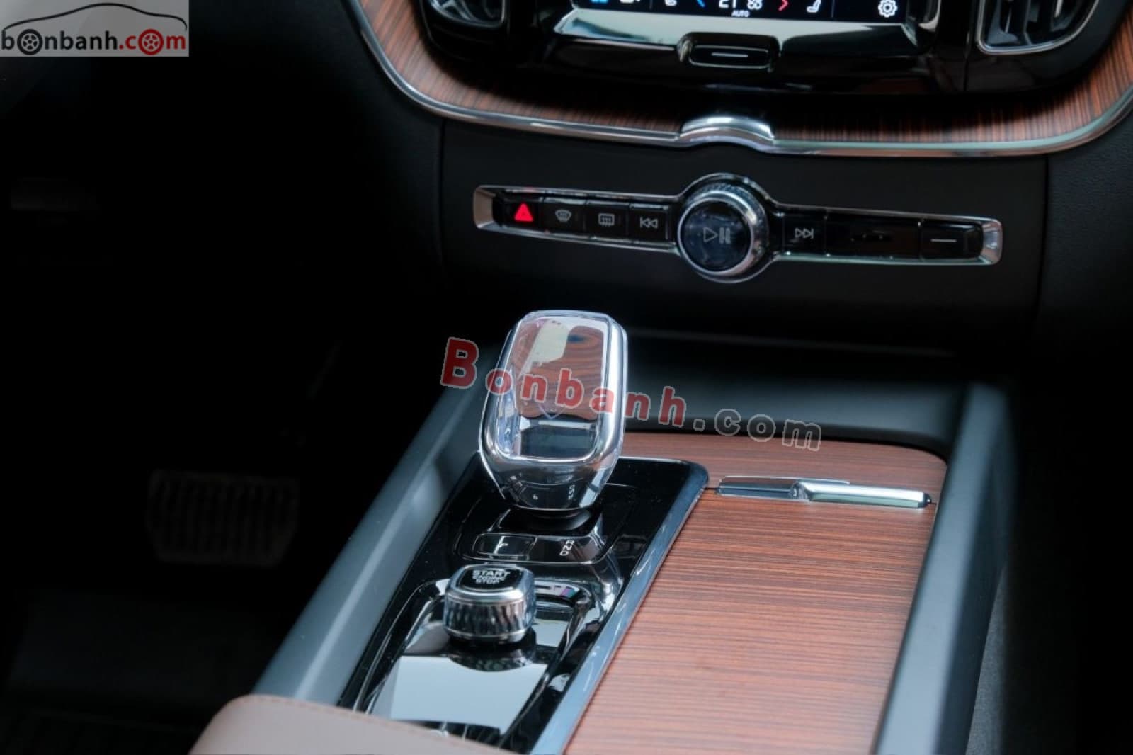 2023 Volvo XC60 Ultimate Bright B6 AWD - ảnh nhỏ 8