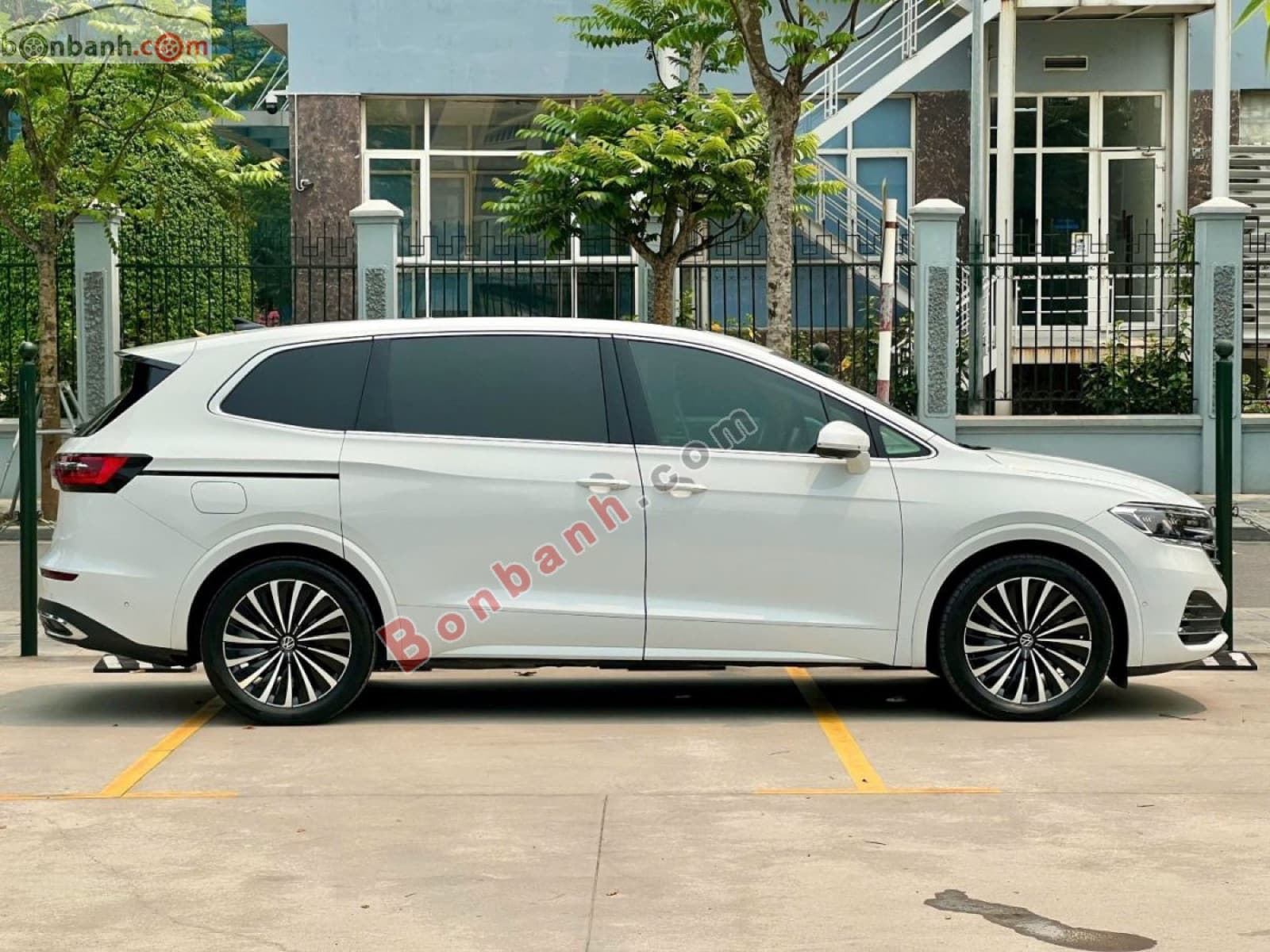 2024 Volkswagen Viloran Luxury - ảnh nhỏ 4