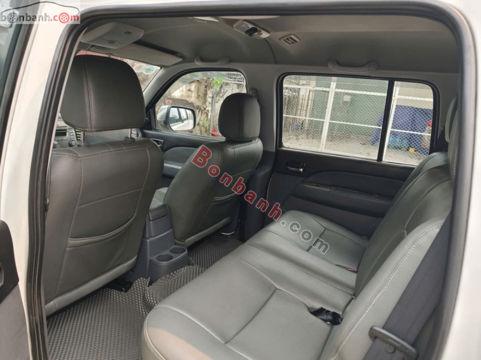 2014 Ford Everest 2.5L 4x2 MT - ảnh nhỏ 4