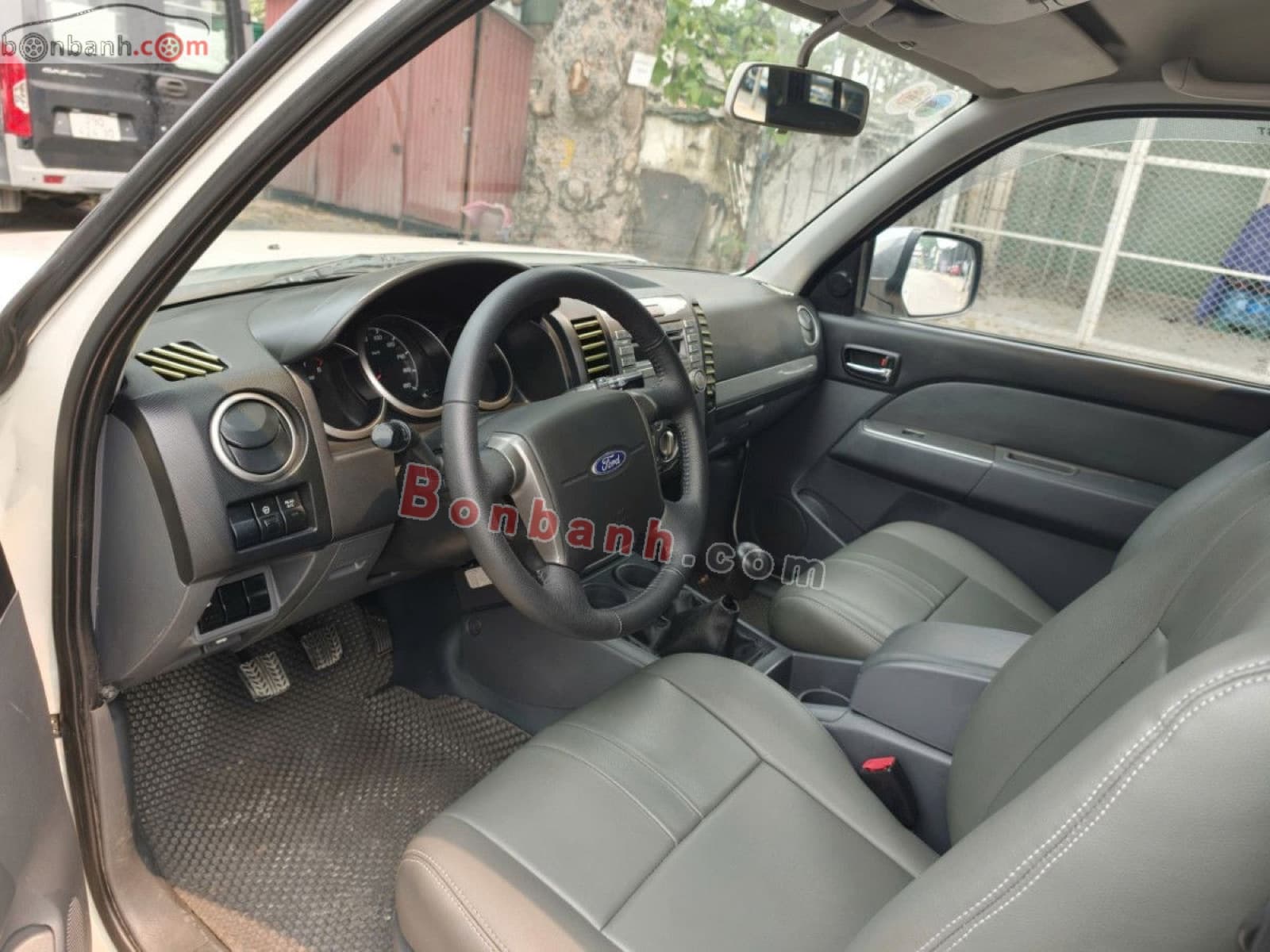 2014 Ford Everest 2.5L 4x2 MT - ảnh nhỏ 5