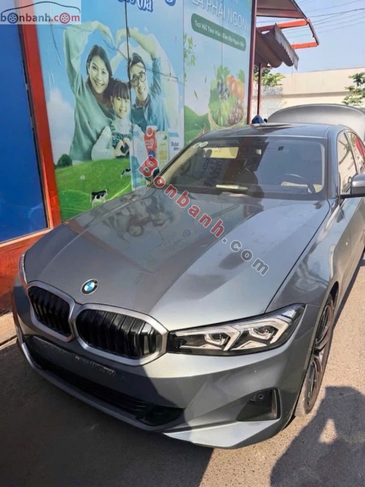 2023 BMW 3 Series 320i Sport Line