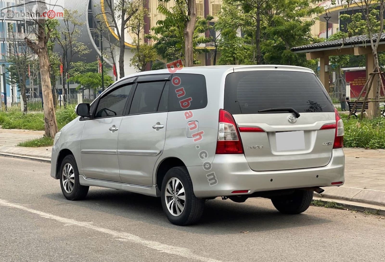 2015 Toyota Innova 2.0G - ảnh nhỏ 3