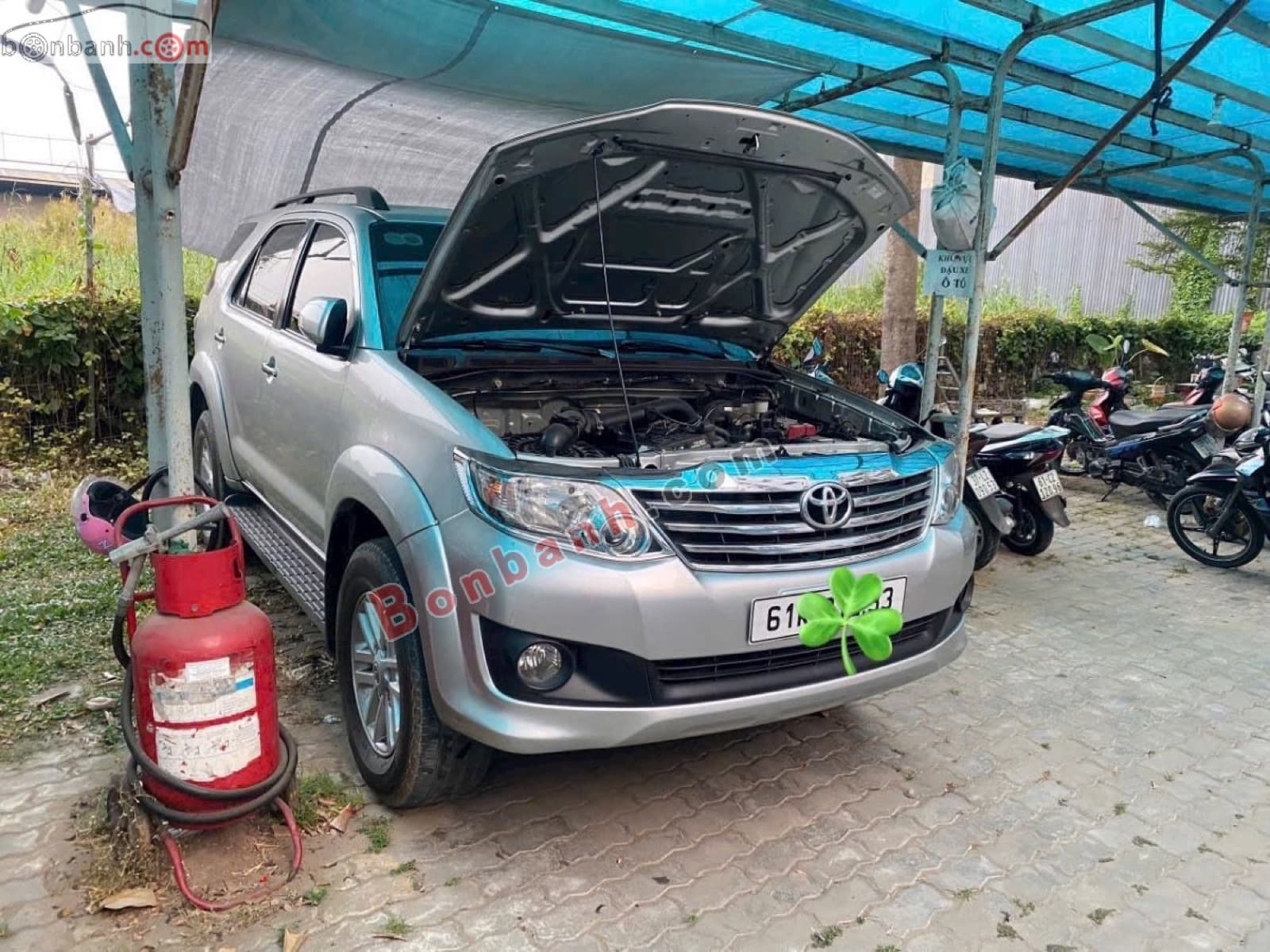 2013 Toyota Fortuner 2.7V 4x2 AT