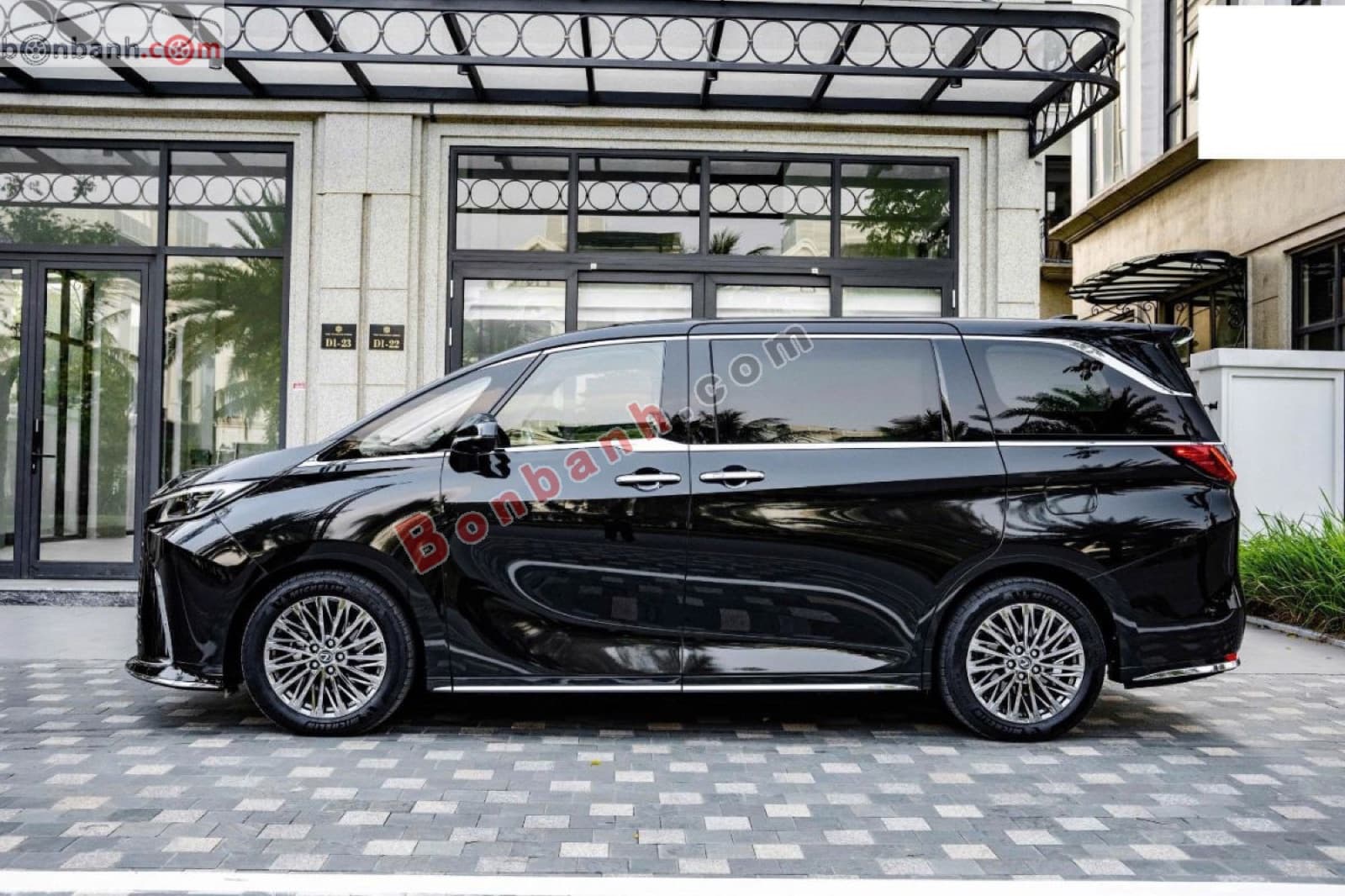 2025 Lexus LM 500h - ảnh nhỏ 2