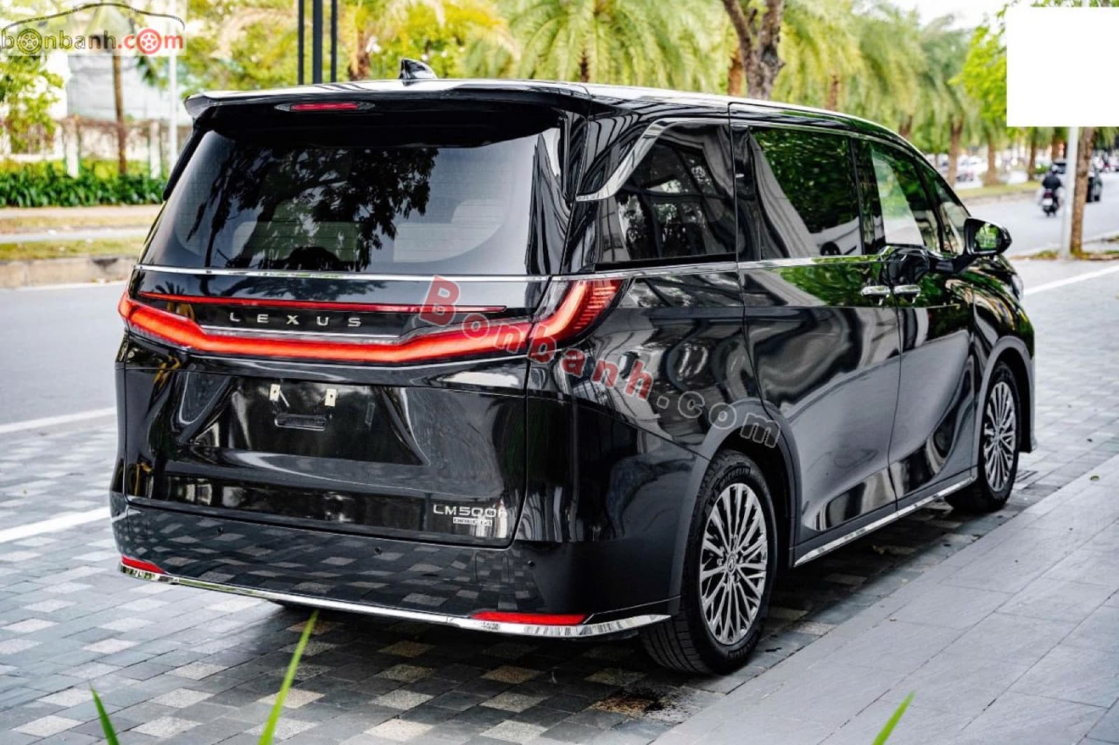 2025 Lexus LM 500h - ảnh nhỏ 3