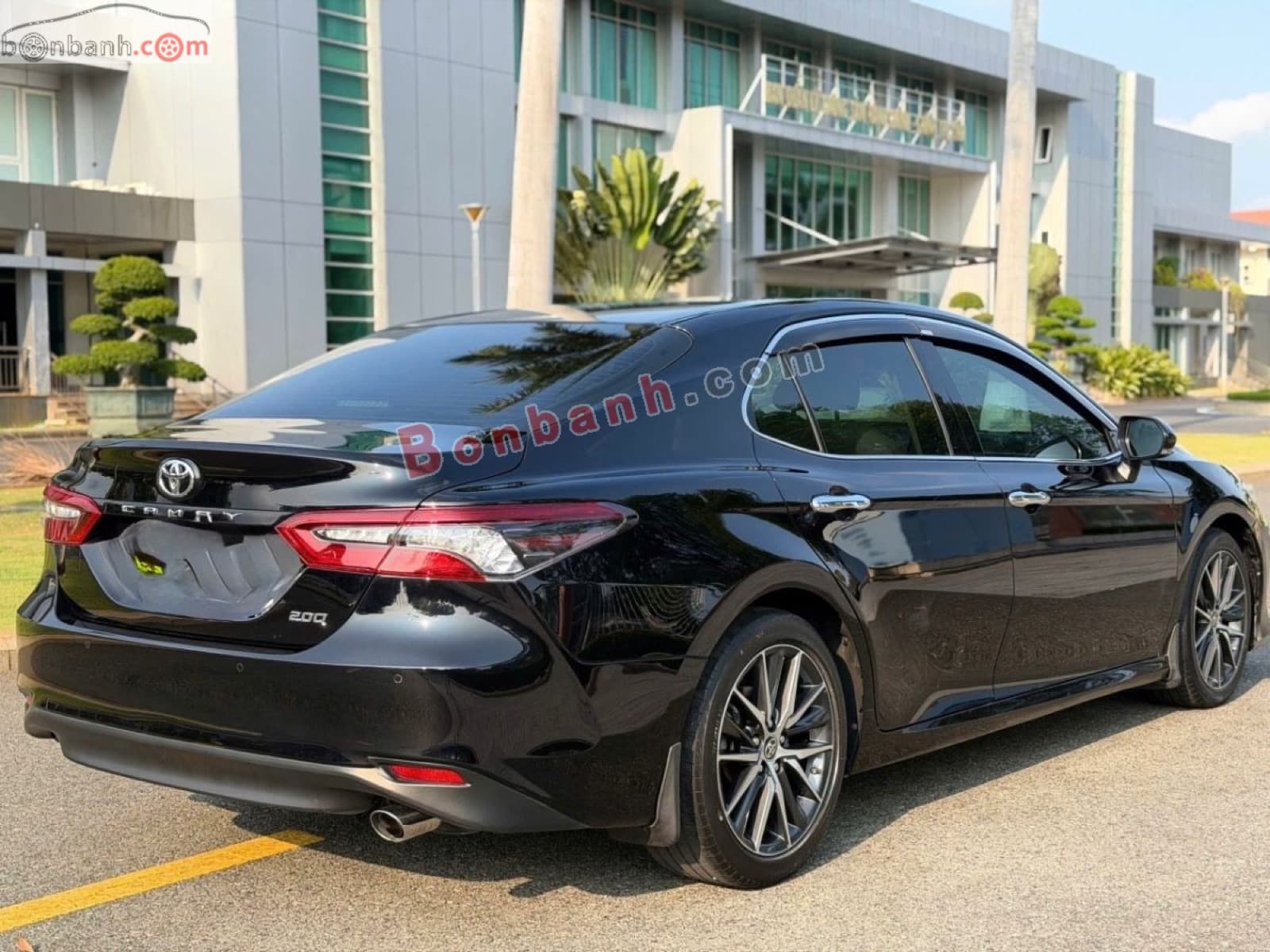 2022 Toyota Camry 2.0Q - ảnh nhỏ 5