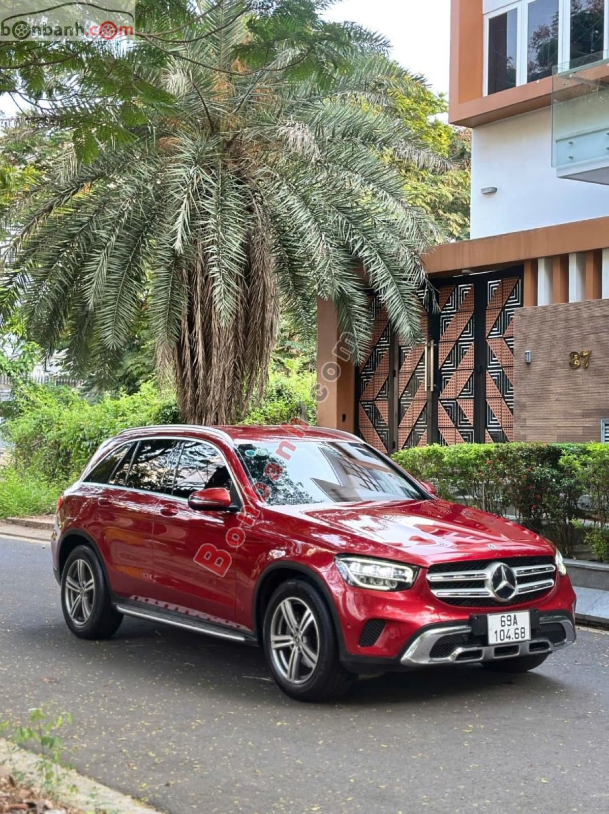 2021 Mercedes-Benz GLC 200