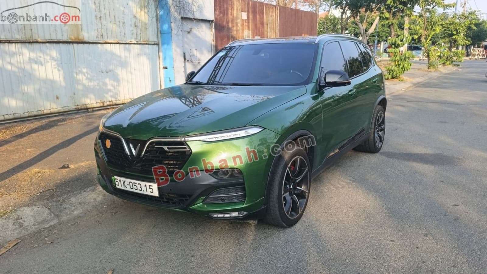 2021 VinFast Lux SA 2.0 Premium 2.0 AT