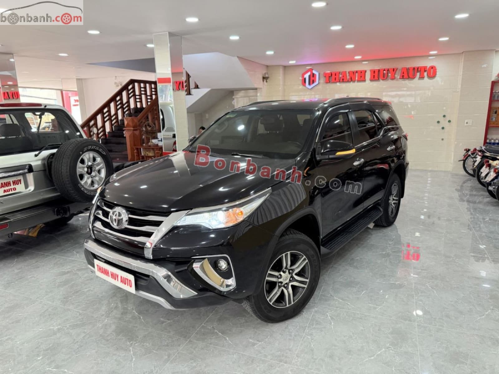2017 Toyota Fortuner 2.7V 4x2 AT