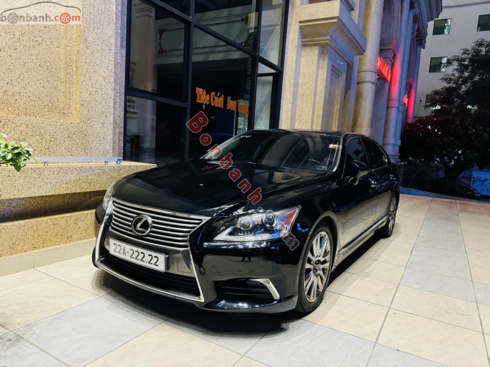 2013 Lexus LS 460L