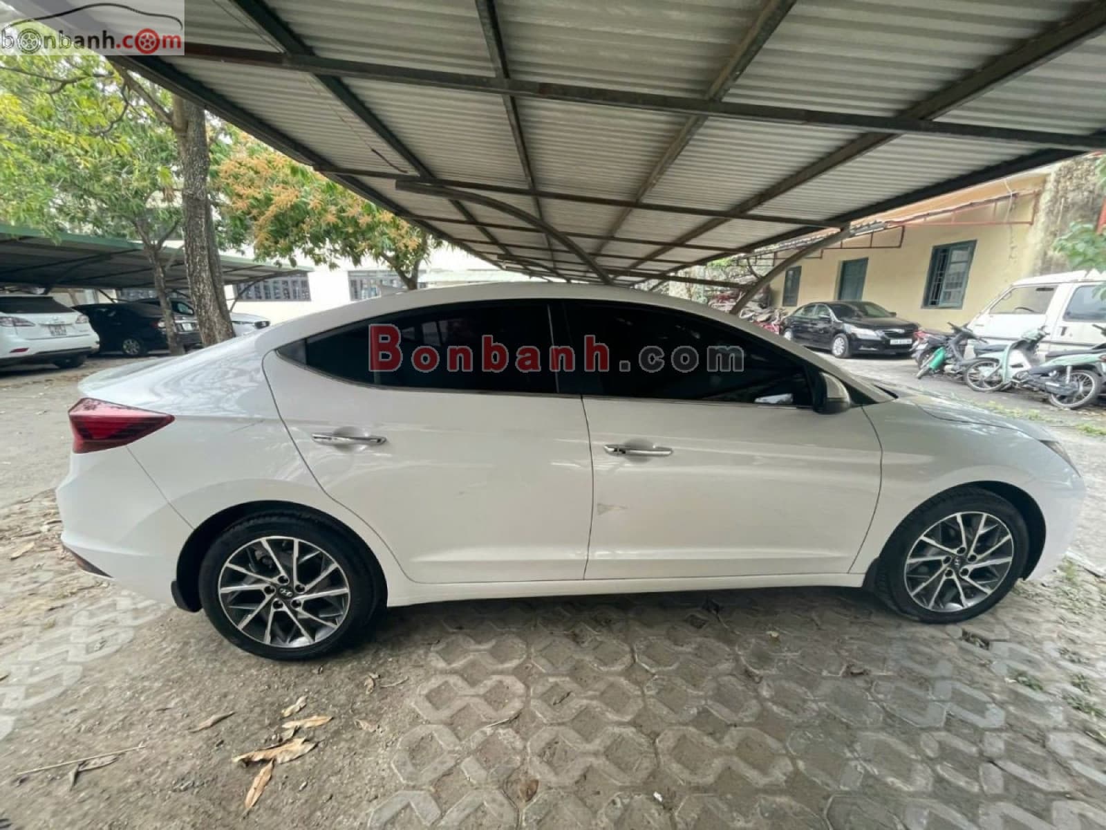 2021 Hyundai Elantra 2.0 AT