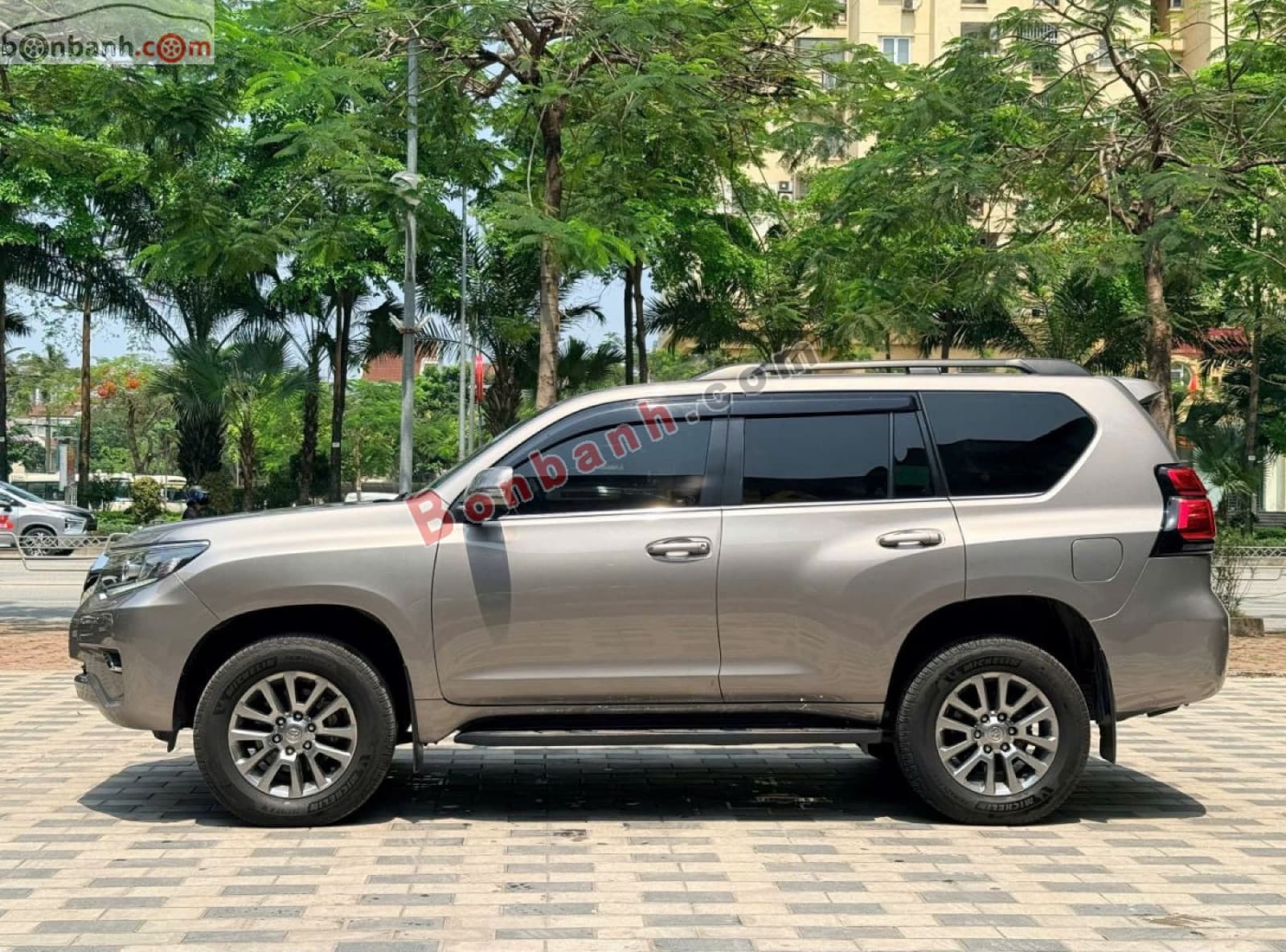2019 Toyota Prado VX 2.7L - ảnh nhỏ 2