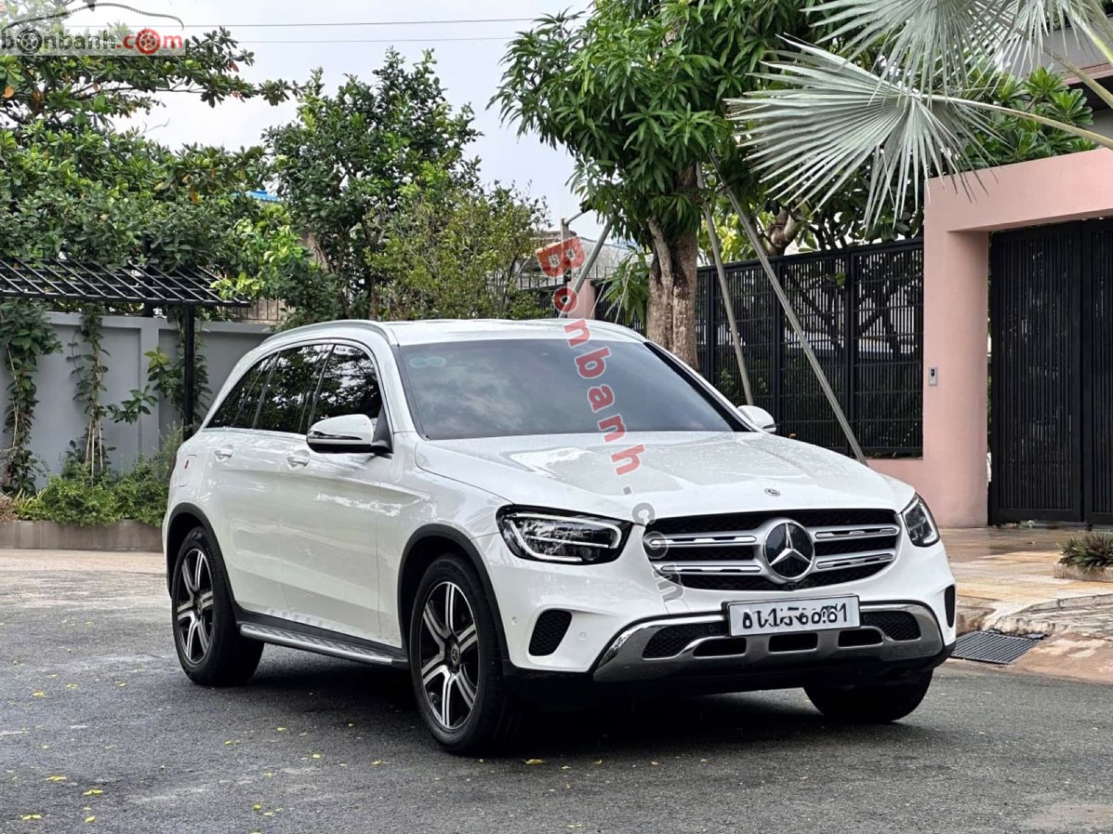 2021 Mercedes-Benz GLC 200 4Matic - ảnh nhỏ 2