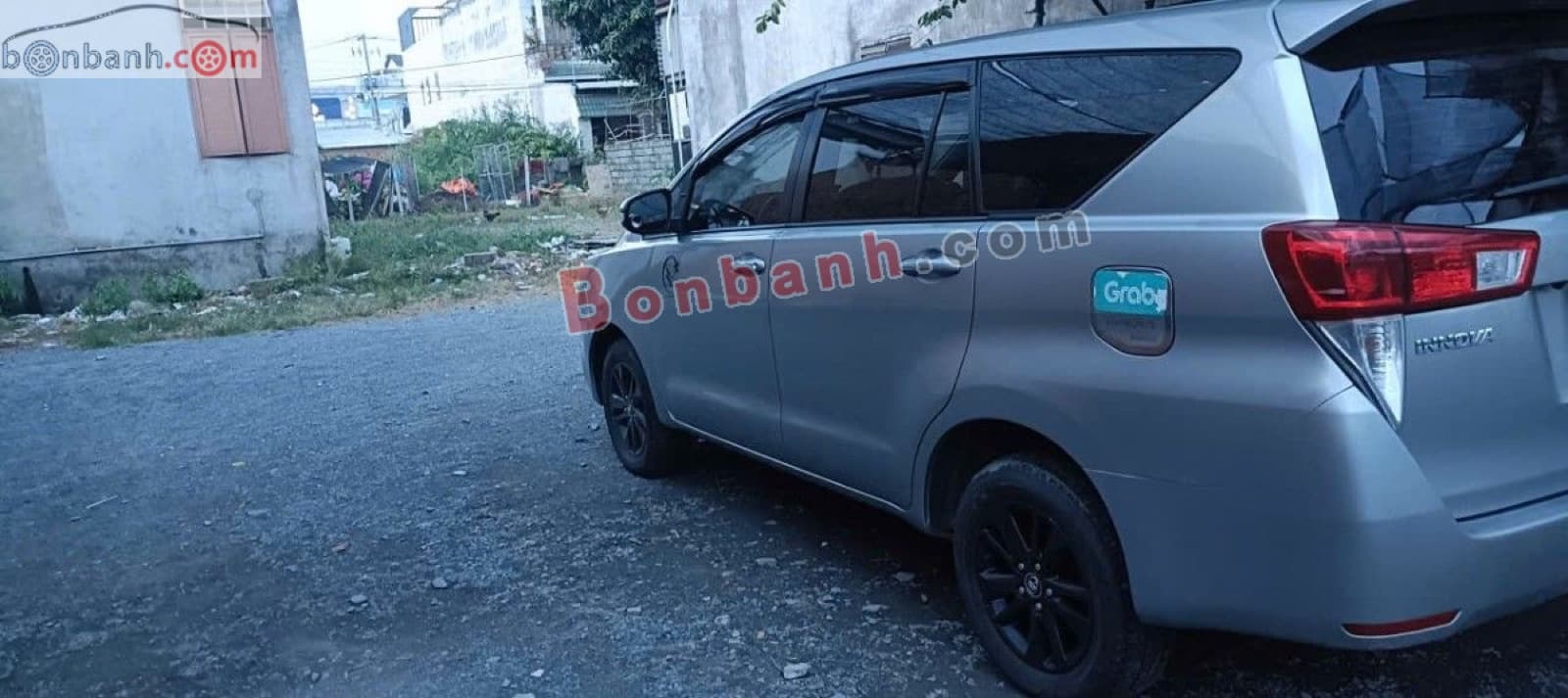 2017 Toyota Innova 2.0E - ảnh nhỏ 3