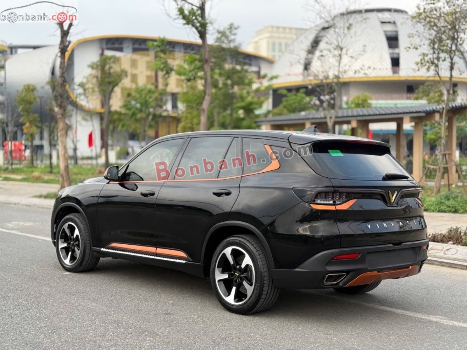 2020 VinFast Lux SA 2.0 Base 2.0 AT - ảnh nhỏ 3