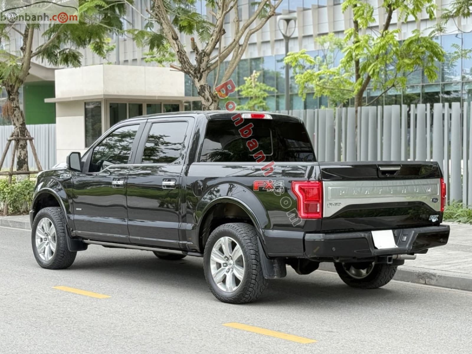 2015 Ford F150 Platinum - ảnh nhỏ 4