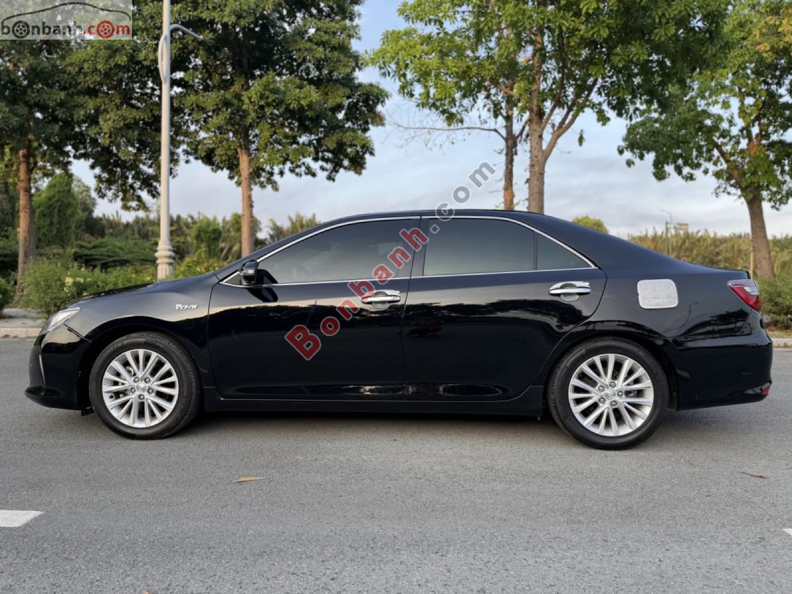2017 Toyota Camry 2.0E - ảnh nhỏ 4